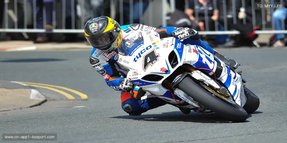 🔥炸裂比赛现场，用热爱点亮每一个夜晚！🏟️